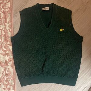 Green masters sweater vest